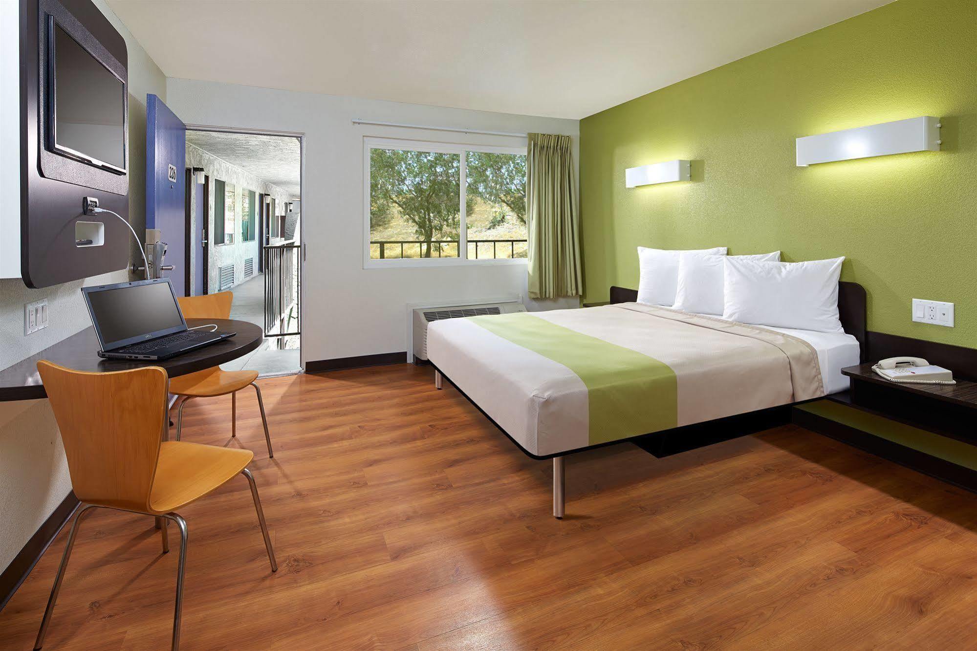 Motel 6-Redlands, Ca Экстерьер фото